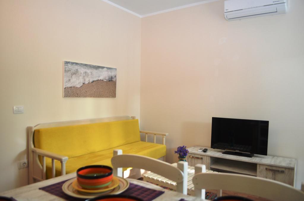Rezidenca Kalter Durres Golem (Tirana) Exterior foto
