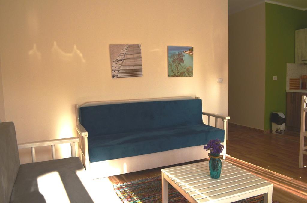 Rezidenca Kalter Durres Golem (Tirana) Exterior foto
