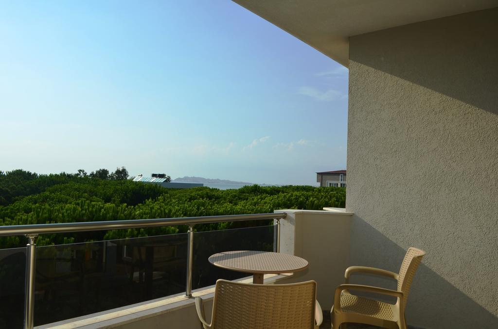 Rezidenca Kalter Durres Golem (Tirana) Exterior foto