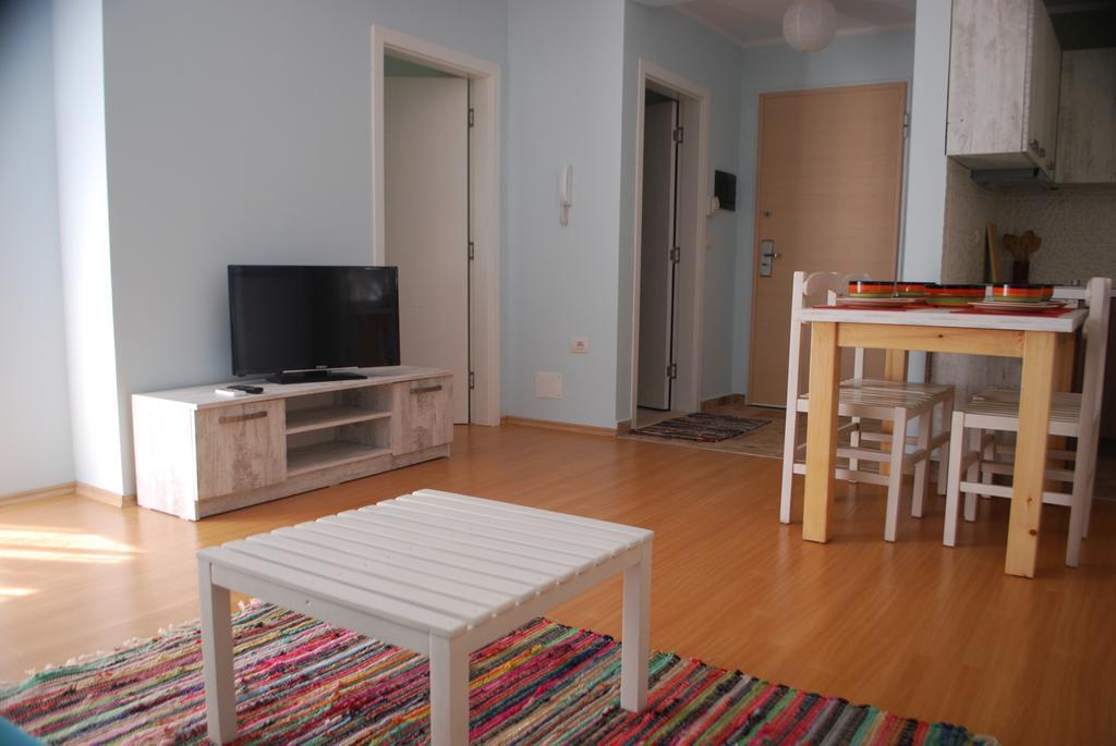 Rezidenca Kalter Durres Golem (Tirana) Exterior foto
